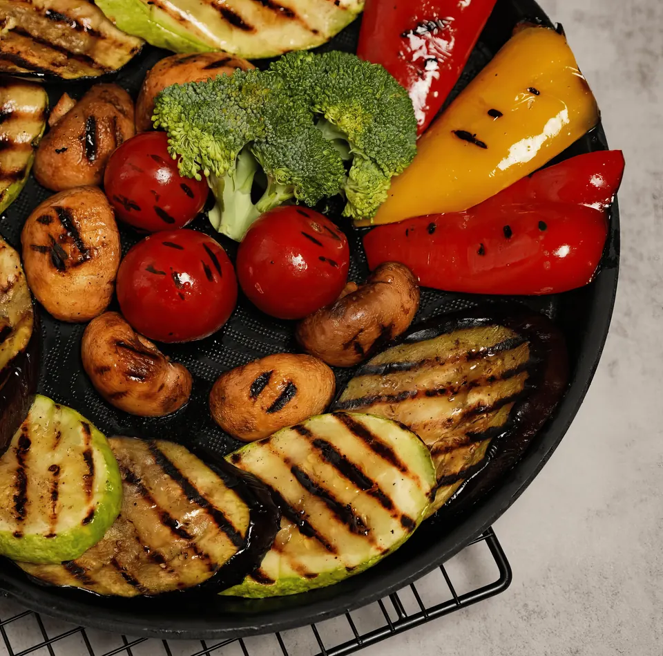 Grilled vegetables on a cast-iron pan